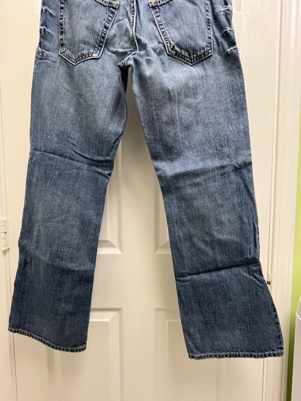 Unisex Old Navy Distressed Bootcut 30W x 30L - Picture 8 of 16